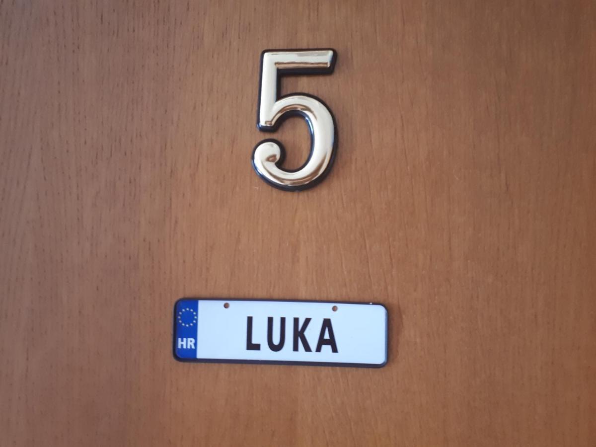 Apartmani Leko Mirjana Baška Voda Exteriör bild