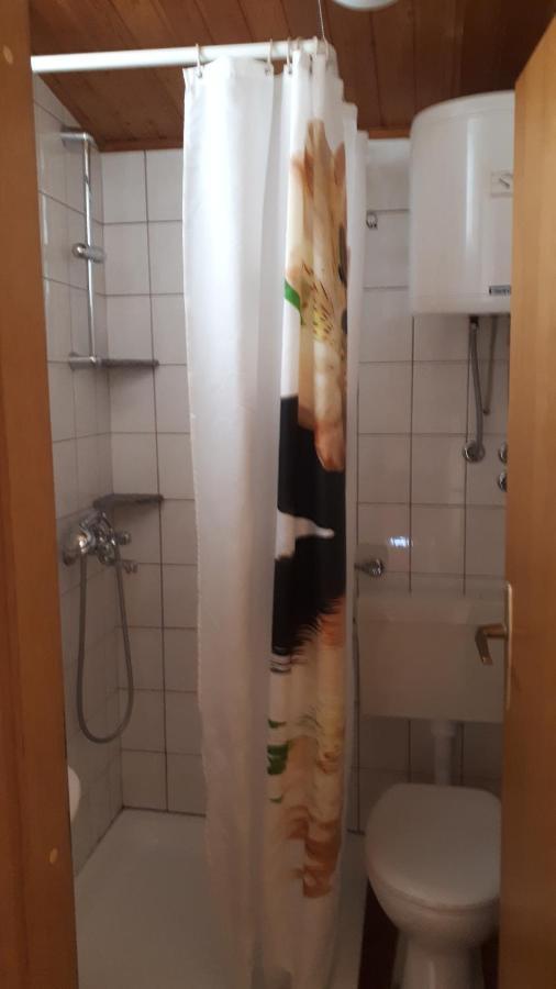 Apartmani Leko Mirjana Baška Voda Exteriör bild