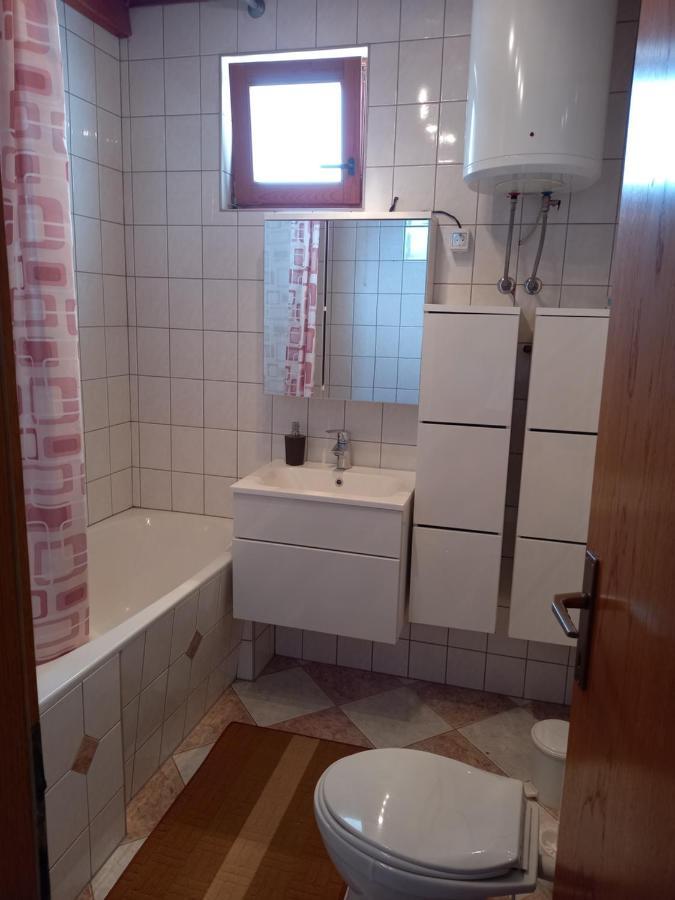 Apartmani Leko Mirjana Baška Voda Exteriör bild
