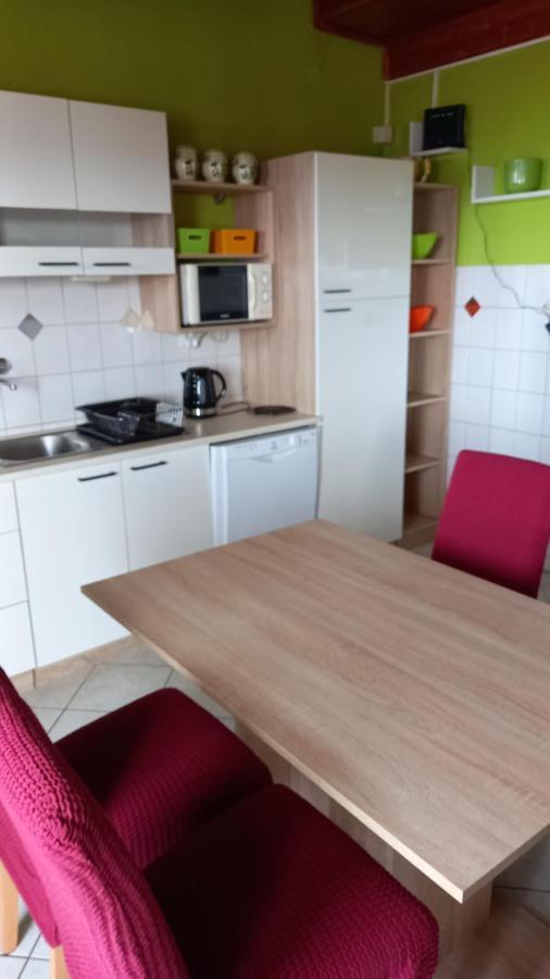 Apartmani Leko Mirjana Baška Voda Exteriör bild