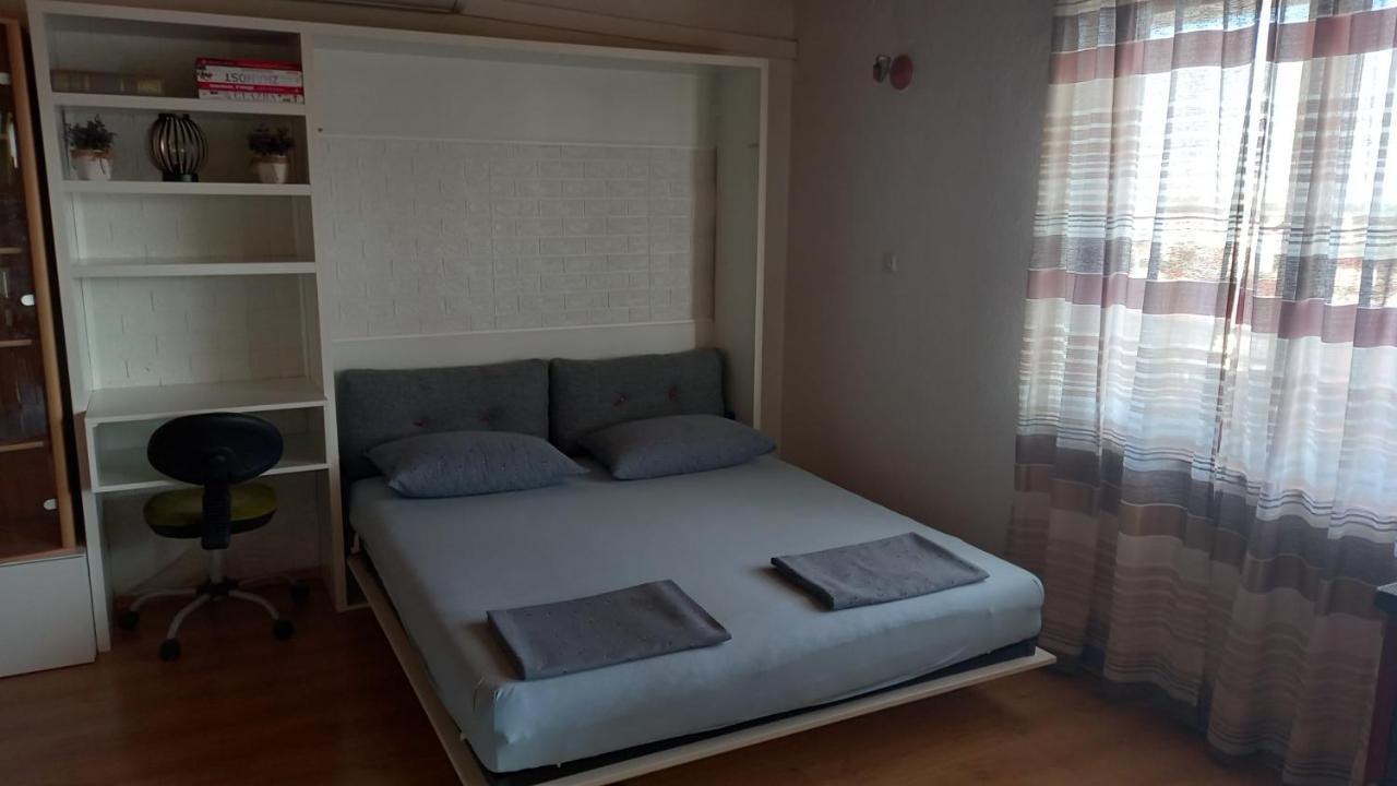 Apartmani Leko Mirjana Baška Voda Exteriör bild